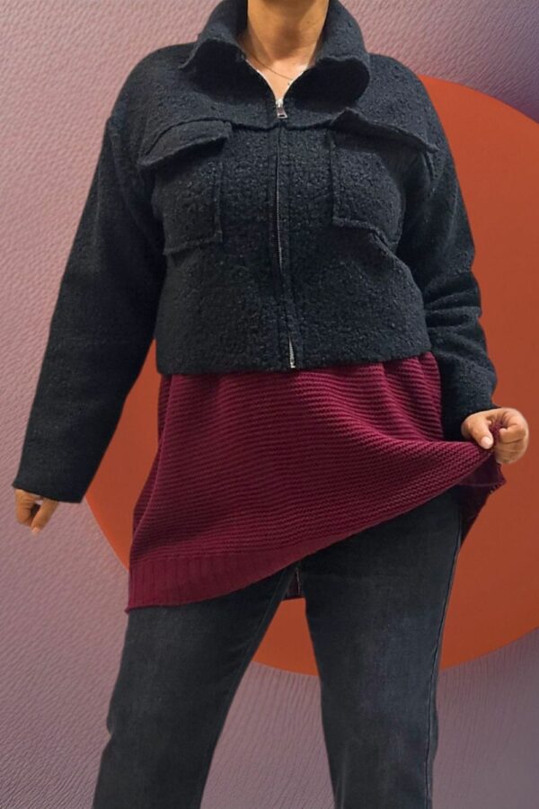 JACKET - Image 4