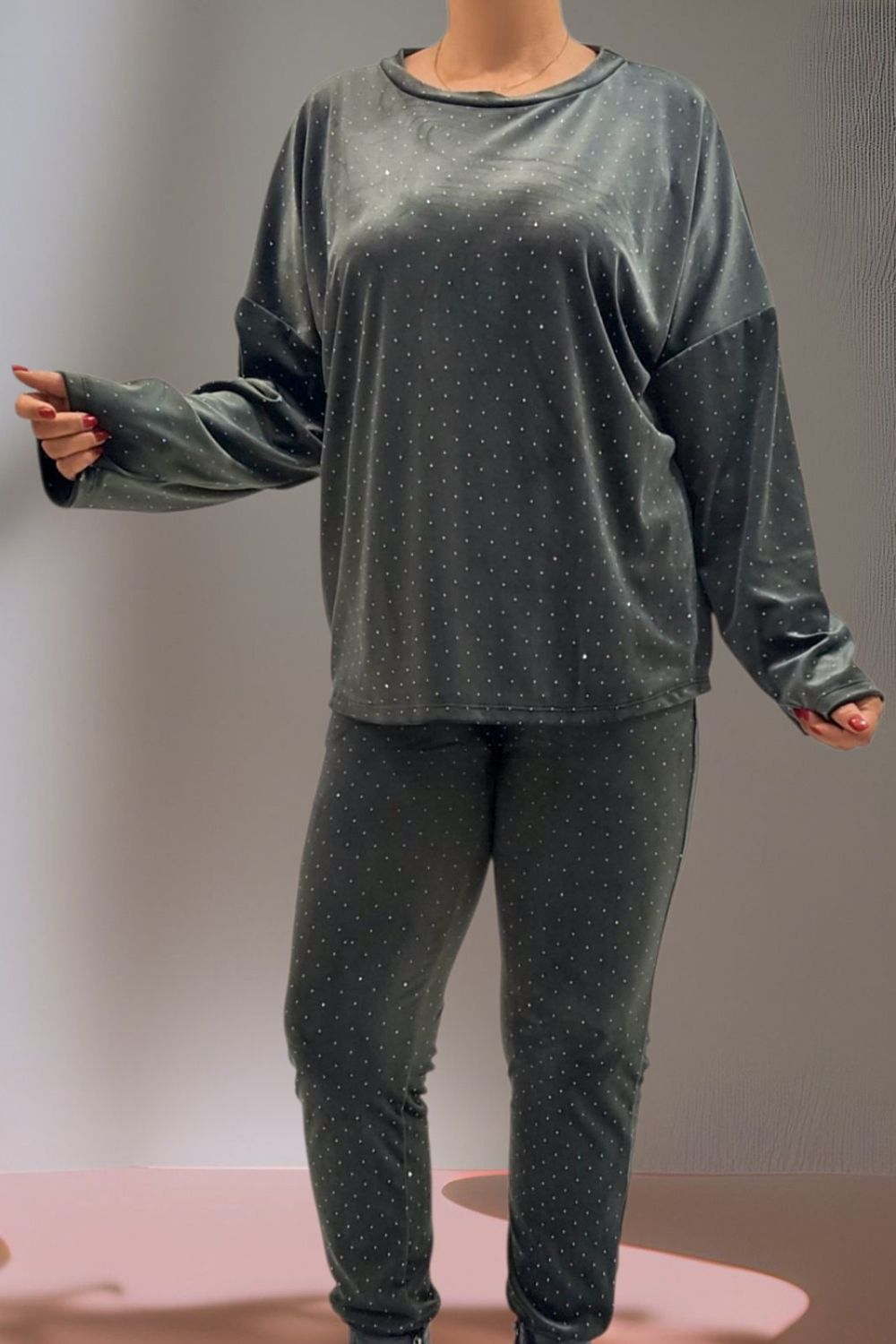 - Image 4